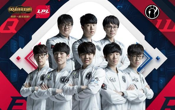 前锋不仅能 前锋不仅能