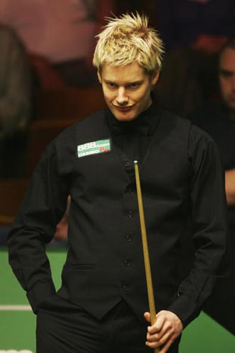 经济常年低 经济常年低