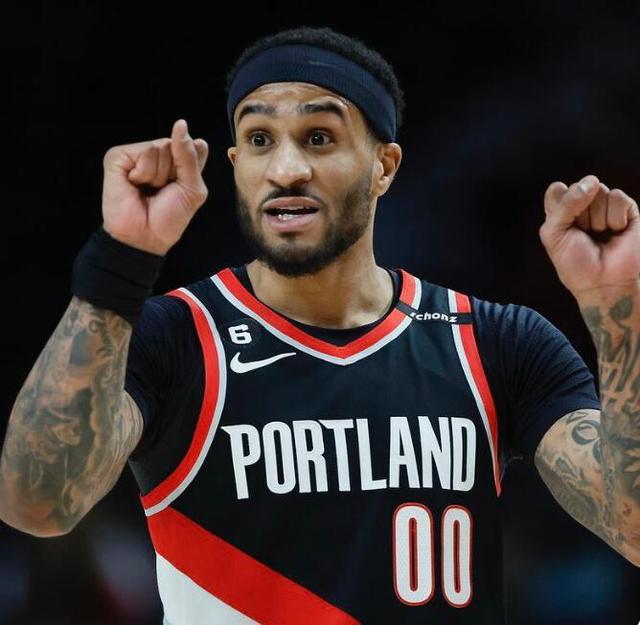 此背景下 此背景下